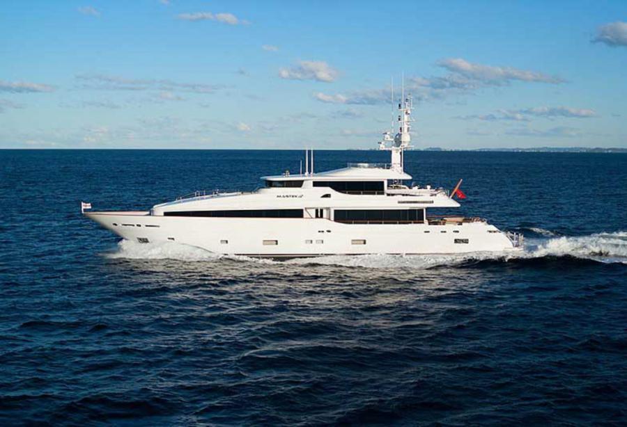 motor yacht masteka