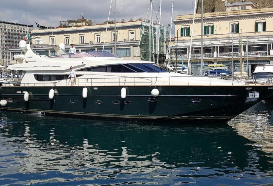 motor yacht zia