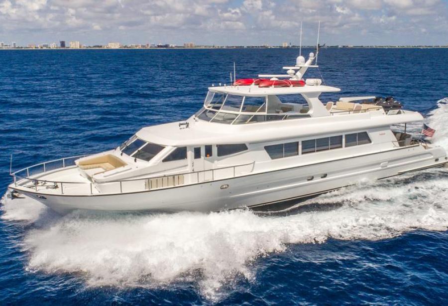 Motor yacht Summer Sunset Tarrab Yacht Harbour