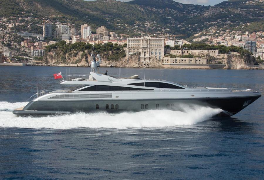 Flying Dagger Yacht