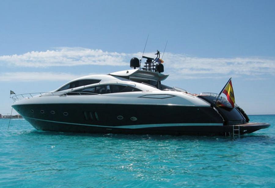 Motor yacht Georgia - Sunseeker - Yacht Harbour