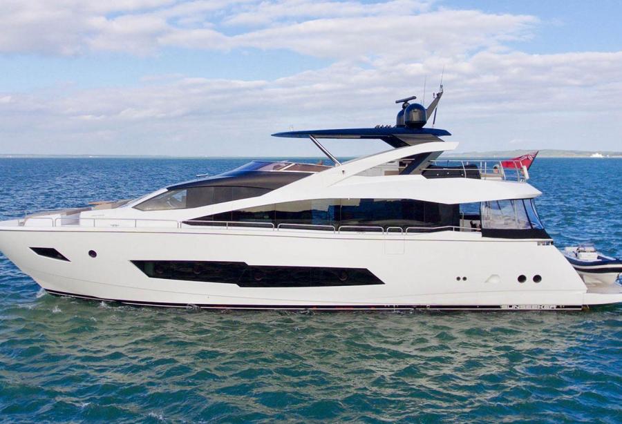 Motor yacht Lady O - Sunseeker - Yacht Harbour