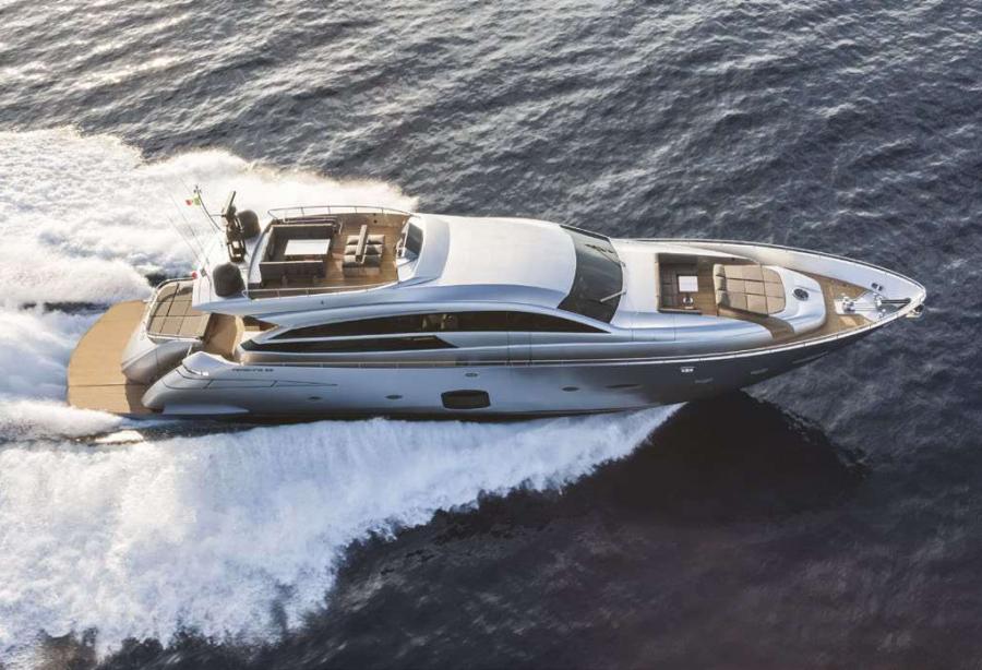 Motor yacht Incognito - Pershing - Yacht Harbour