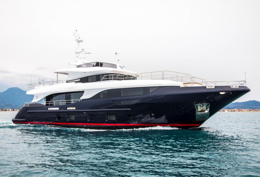 motor yacht aslan