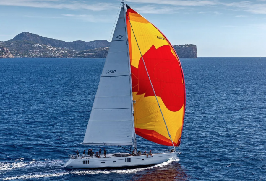 sailing-yacht-isnl-oyster-yachts-yacht-harbour