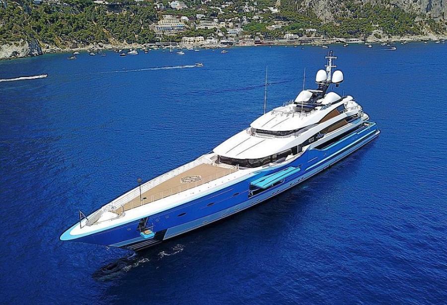 motor yacht madame gu - feadship - yacht harbour