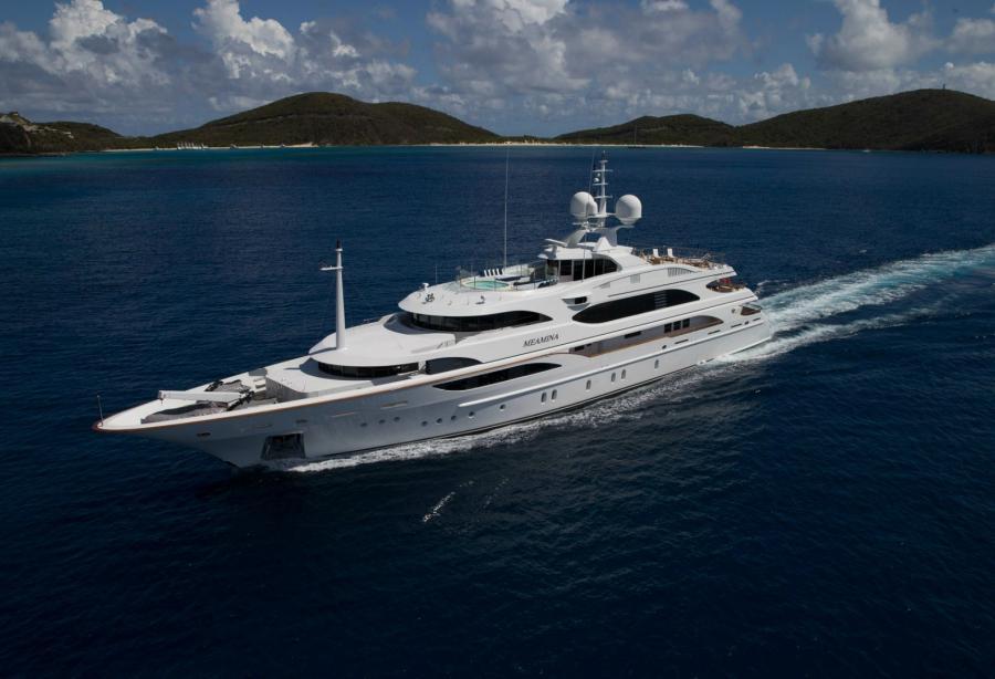 meamina benetti yacht