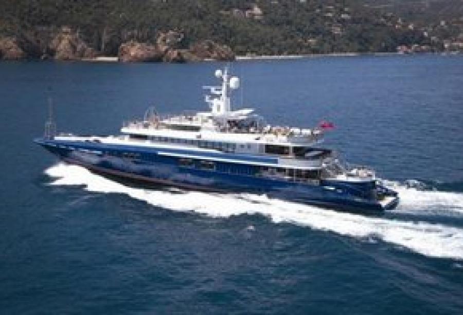 ocean 7 yacht