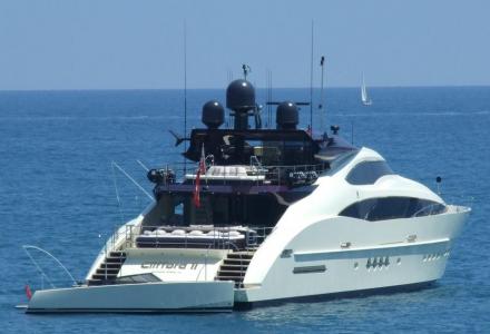 yacht Clifford II