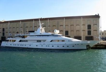 yacht Darnice III
