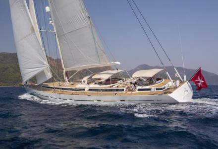 yacht Savarona