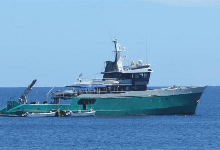 yacht Maya's Dugong