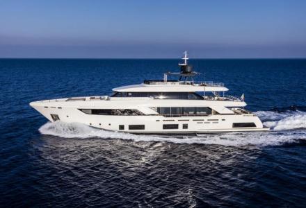 yacht Euphoria