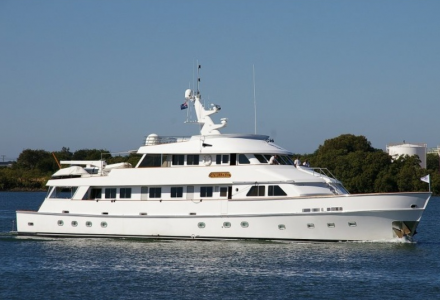 yacht Achilles III