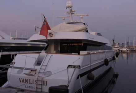 yacht Vanlis III