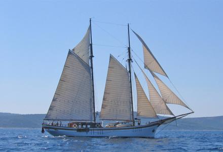 yacht La Maia