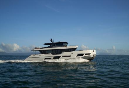 yacht CLX96