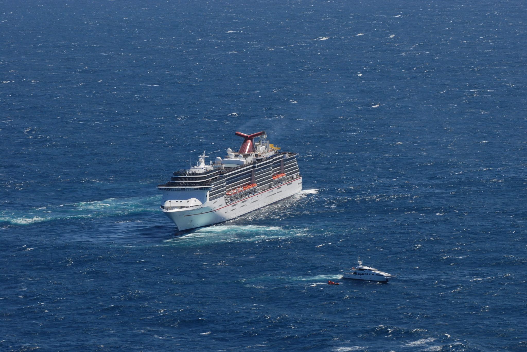 yacht sinking perth