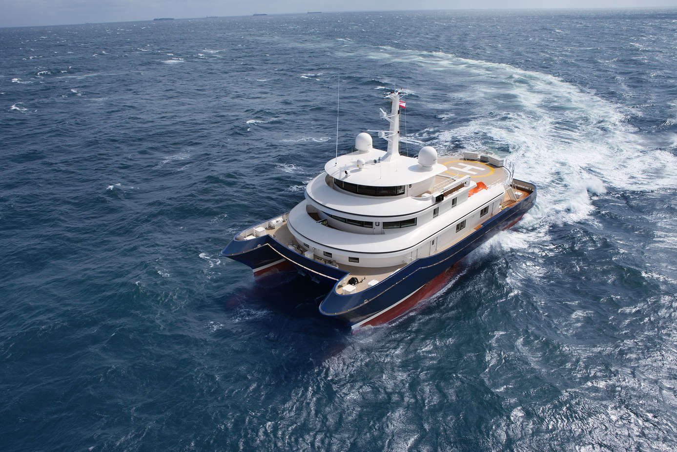 Motor yacht Nurja Abeking & Rasmussen Yacht Harbour