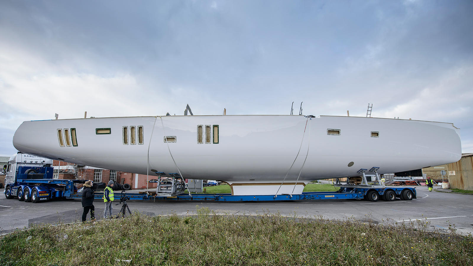 Largest Oyster superyacht moves from HMS Daedalus - Yacht Harbour