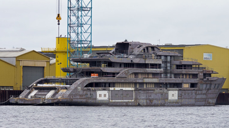 largest superyacht under construction