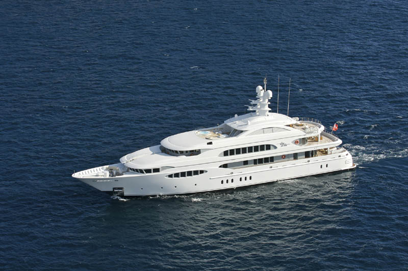 sail la vie yacht