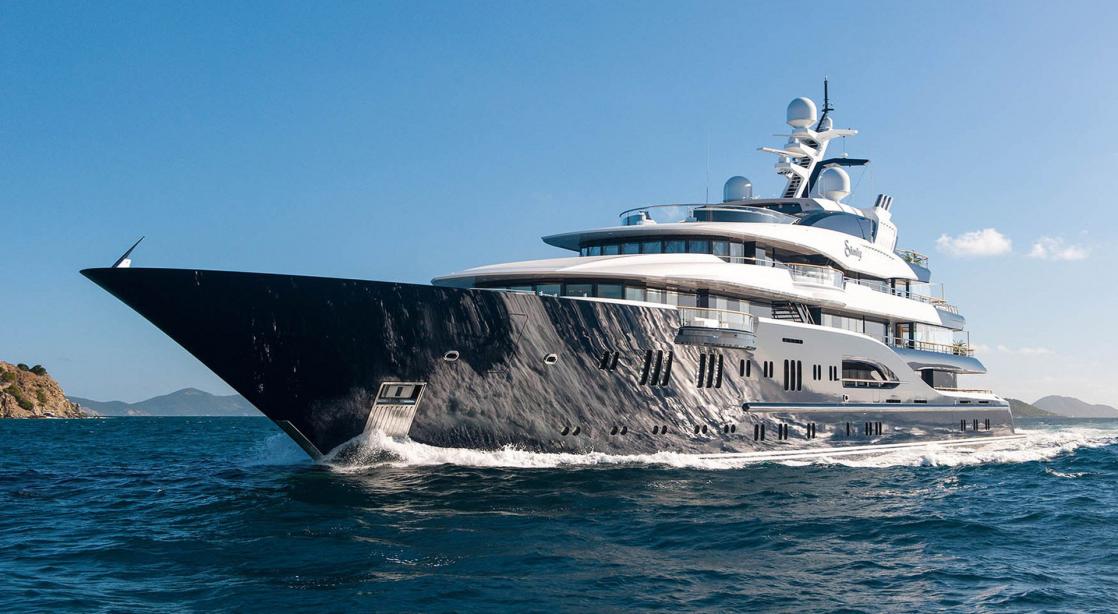 how much does a super yacht trip cost