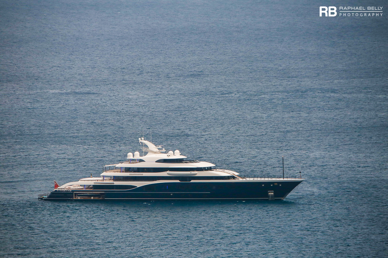 À qui appartient le Symphony, ce superyacht de 100 mètres de long amarré à  Monaco? - Monaco-Matin