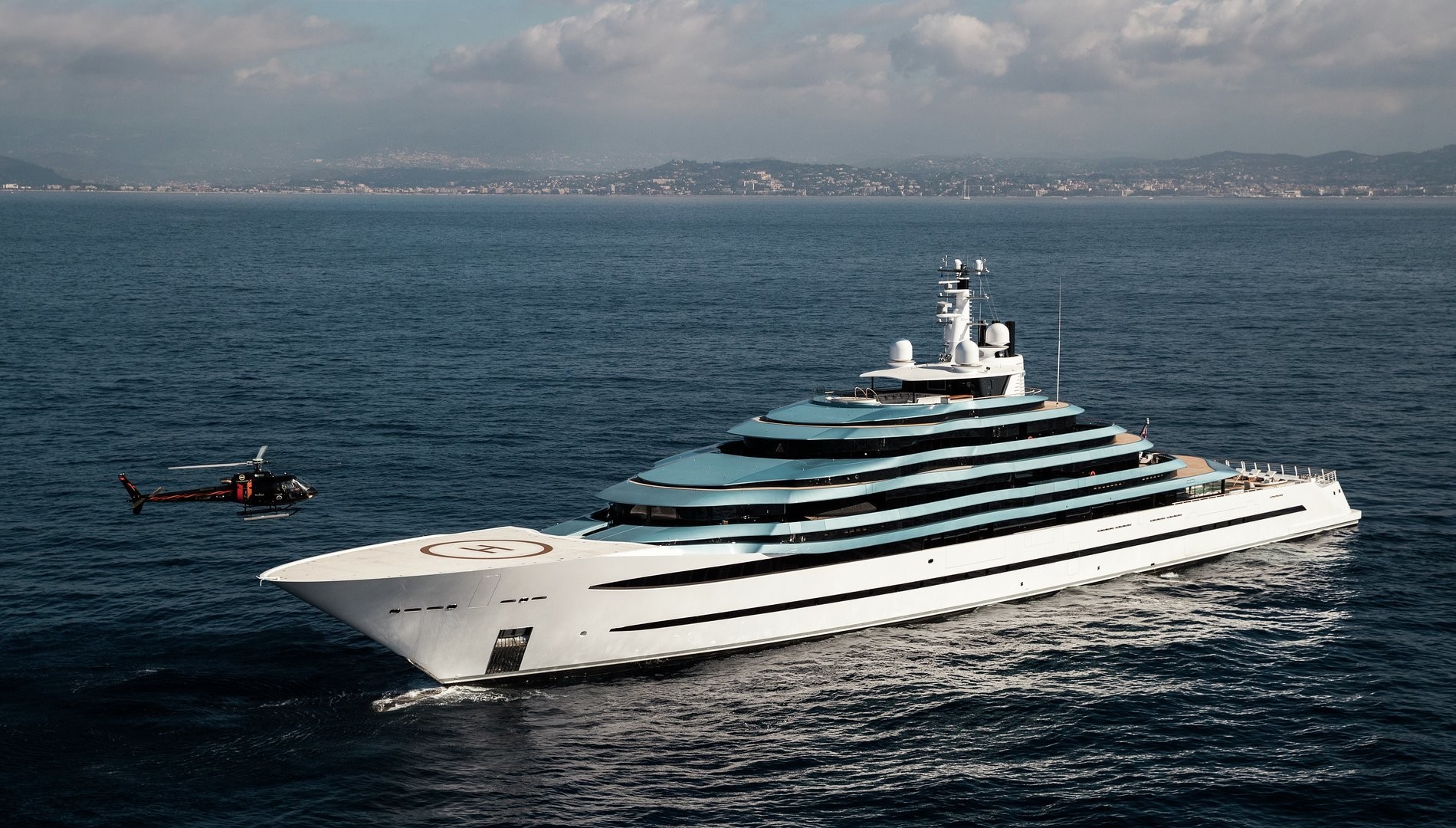 monaco mega yacht price