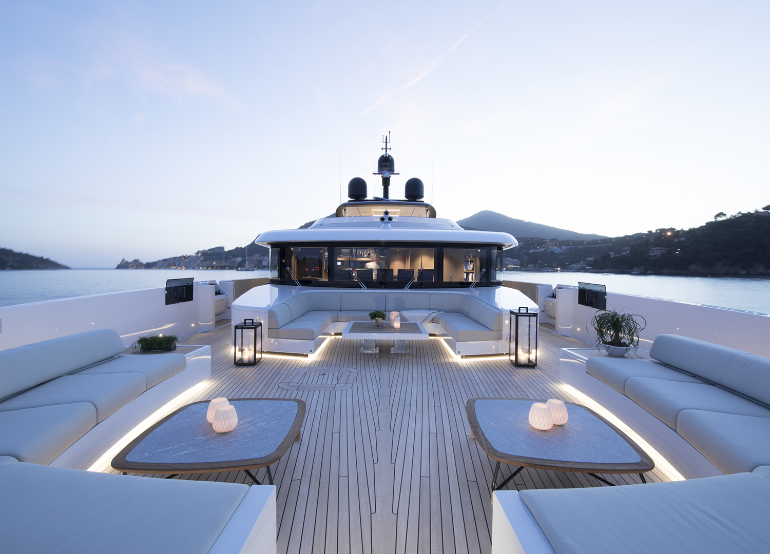 yacht partners international lefkas