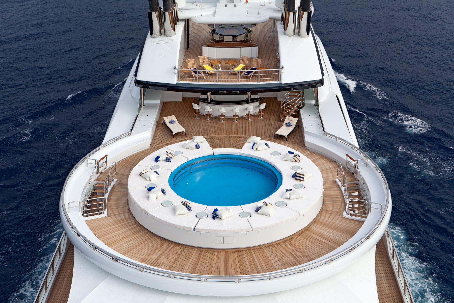 Serene Yacht 