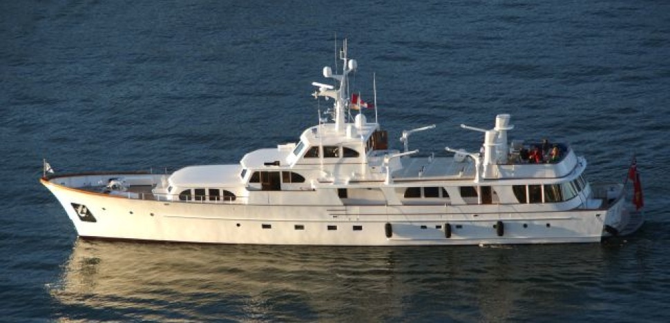 elliott aintabi yacht
