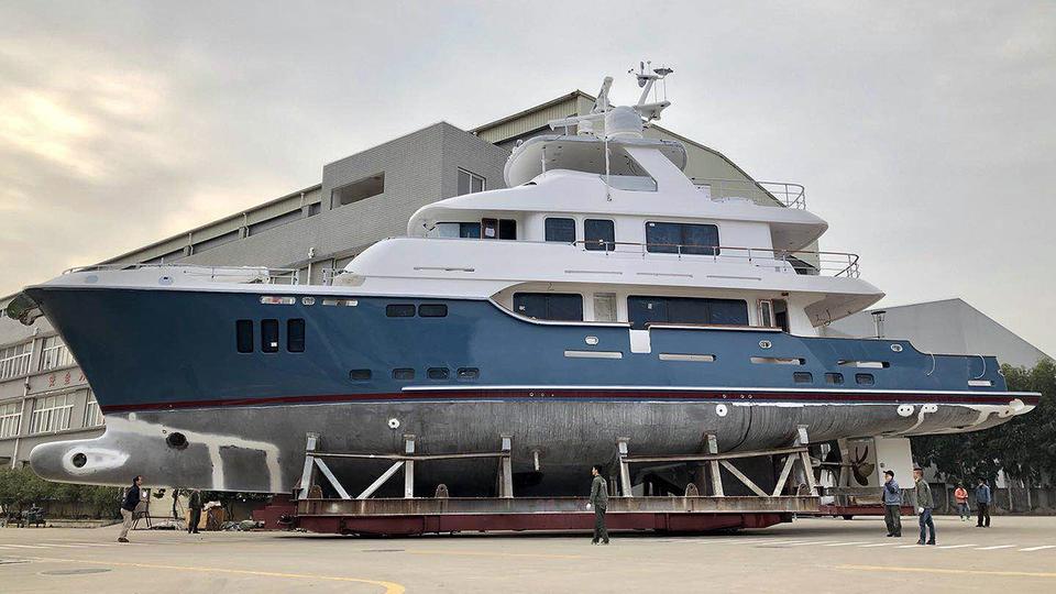 96 foot yacht