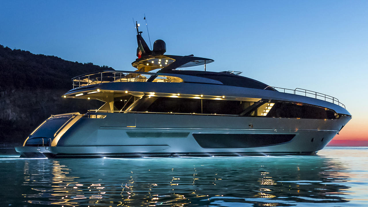 yacht riva ibrahimovic