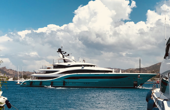 superyacht go