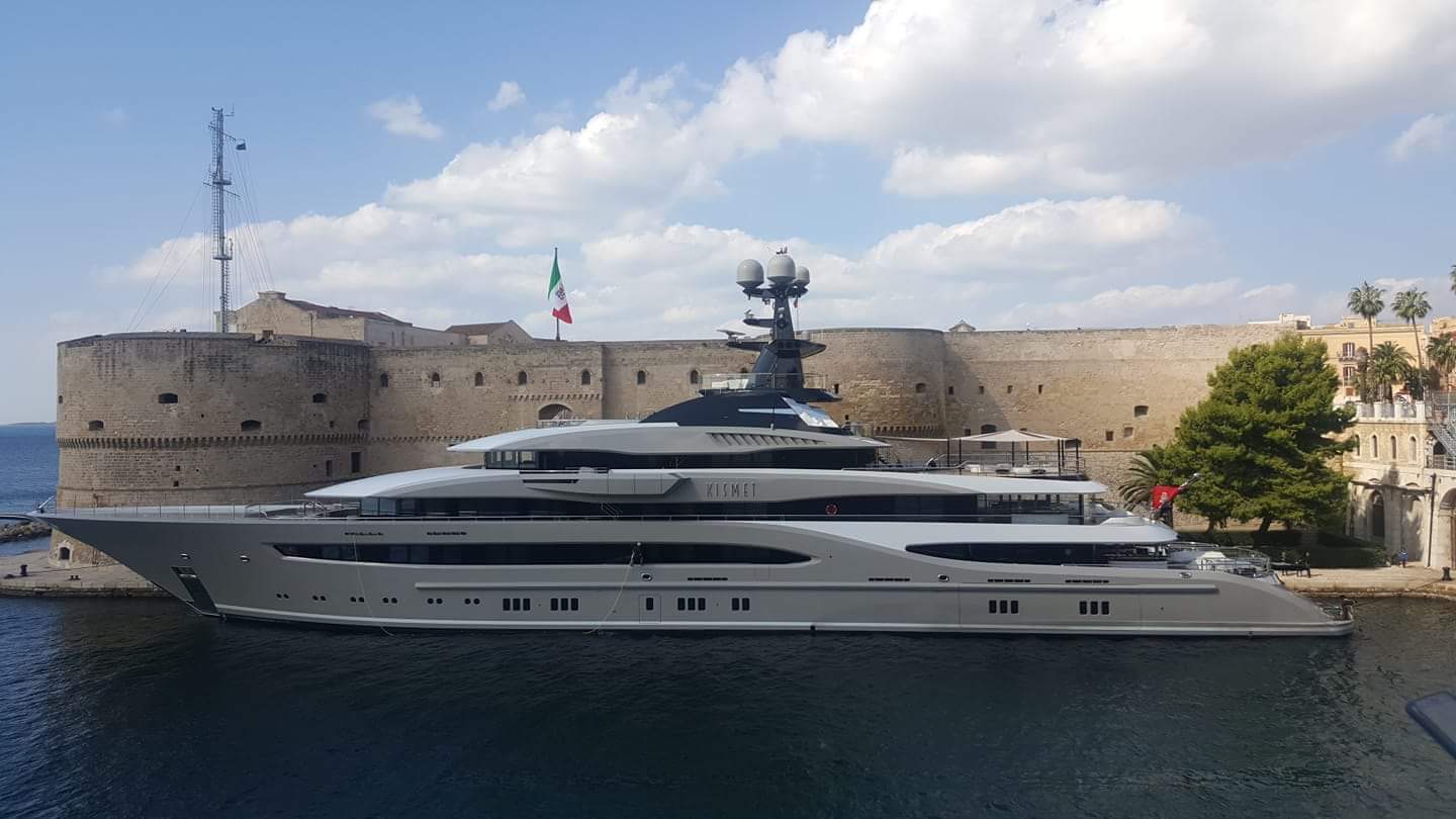 95 meter yacht