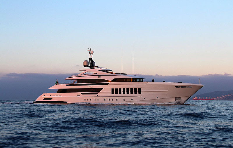 motor yacht vida