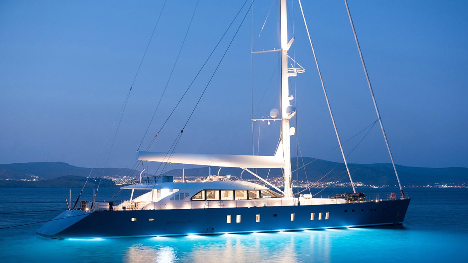 sailing yacht