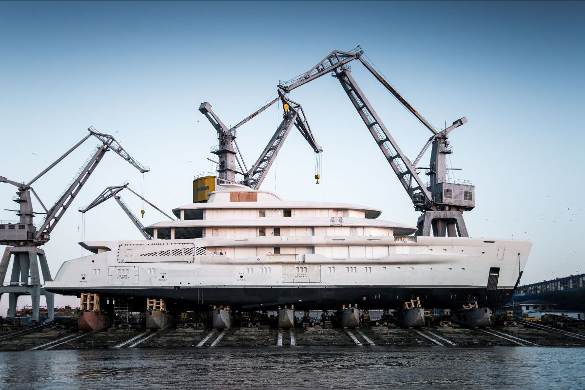 largest superyacht launched