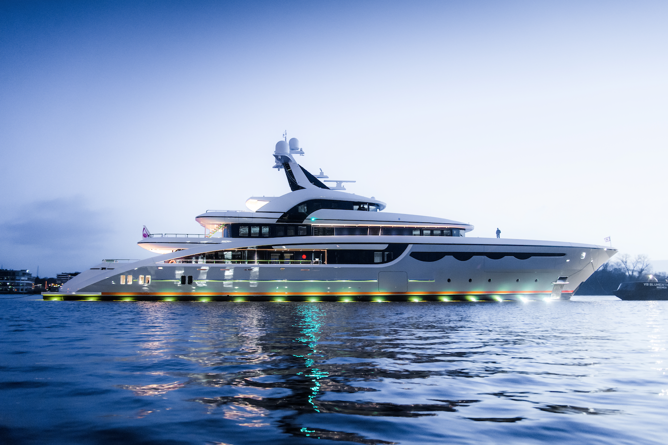 68 meter yacht