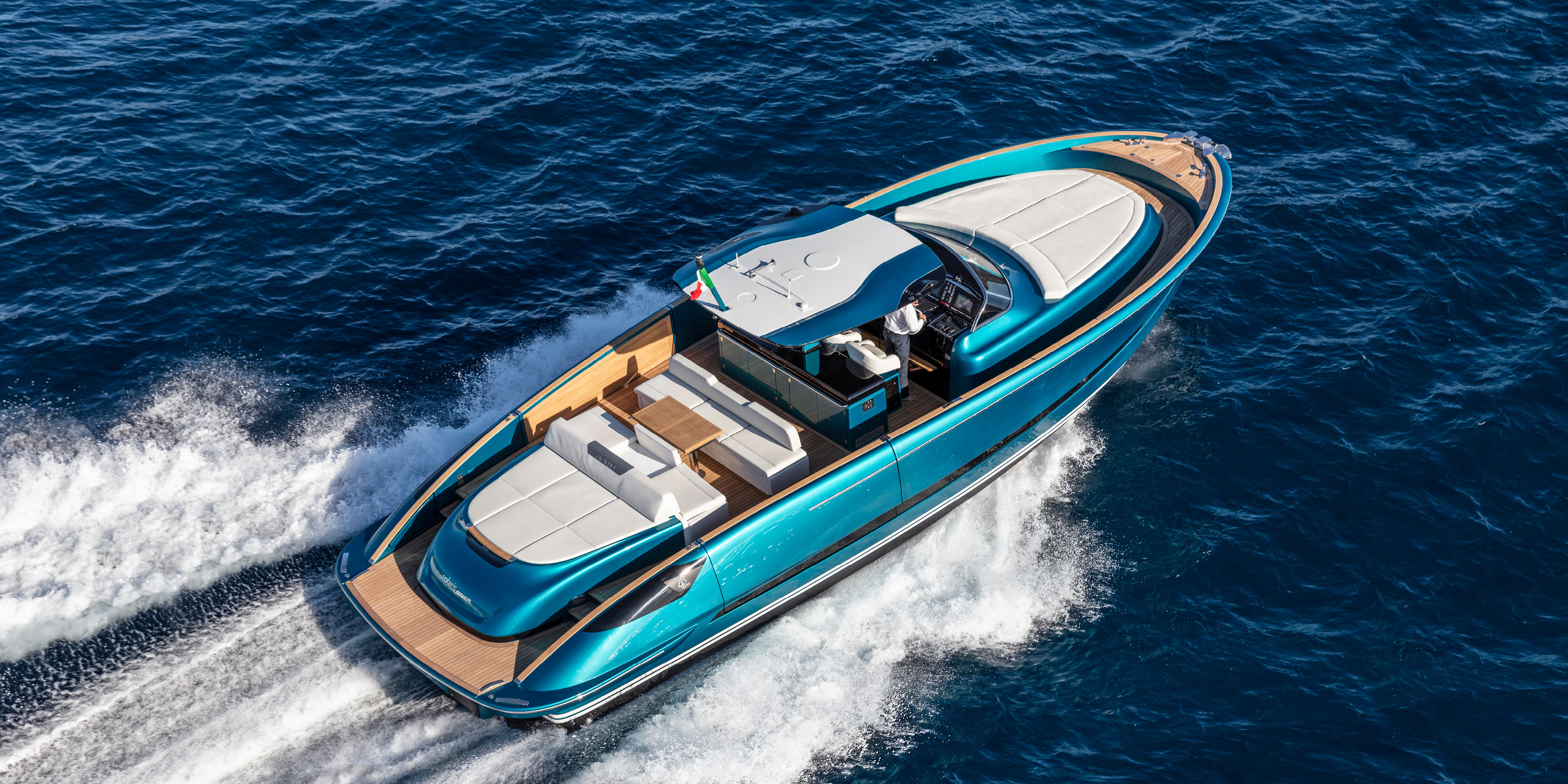 solaris yacht motore