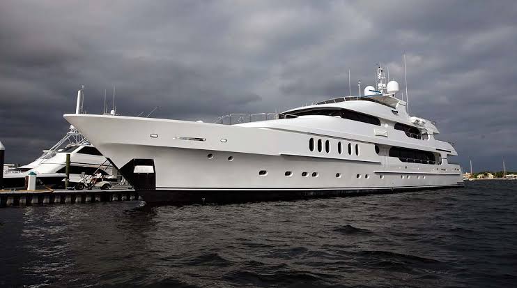 Sailing-Stream.fr ⚓ 7 superyachts de célébrités impressionnants ⚓ Yachts