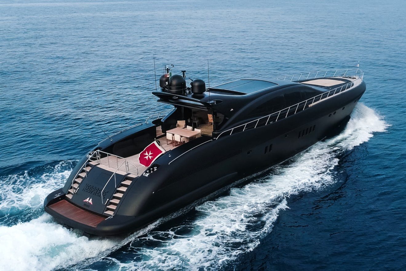 matte black 34m Mangusta 108 superyacht ...