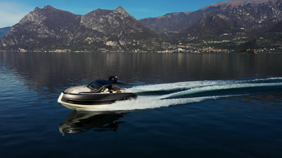 Sky fontaine jet ski