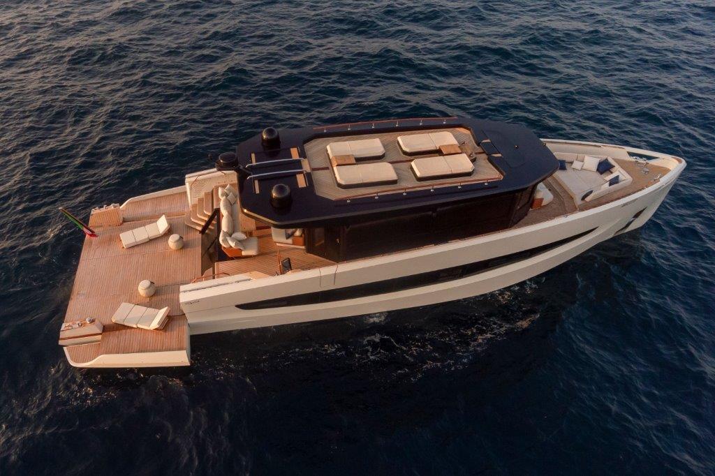 Blu Emme Yachts Evo V8 Debuts at the Cannes Yachting Festival 2021 ...