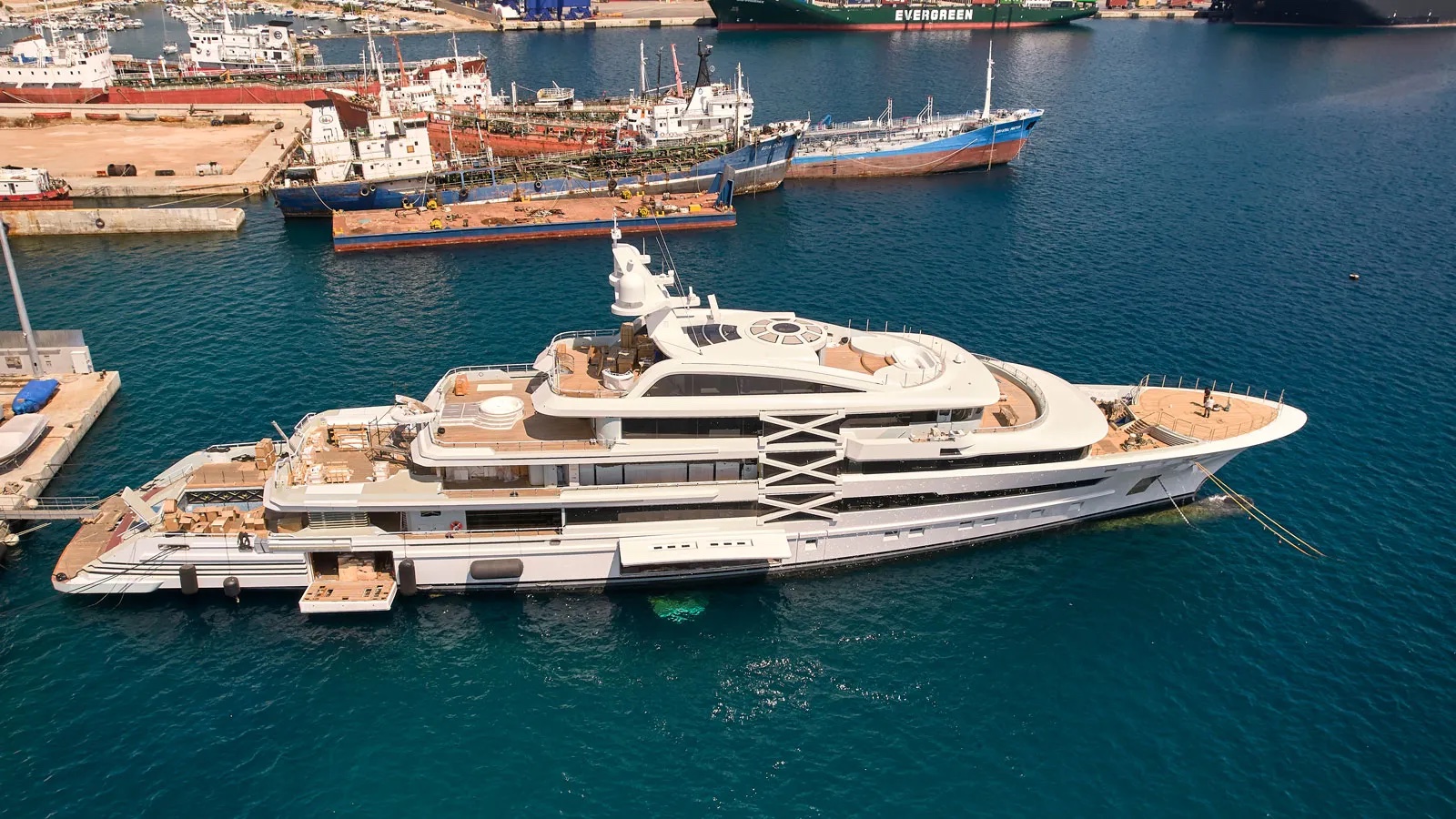 motor yacht project x current position