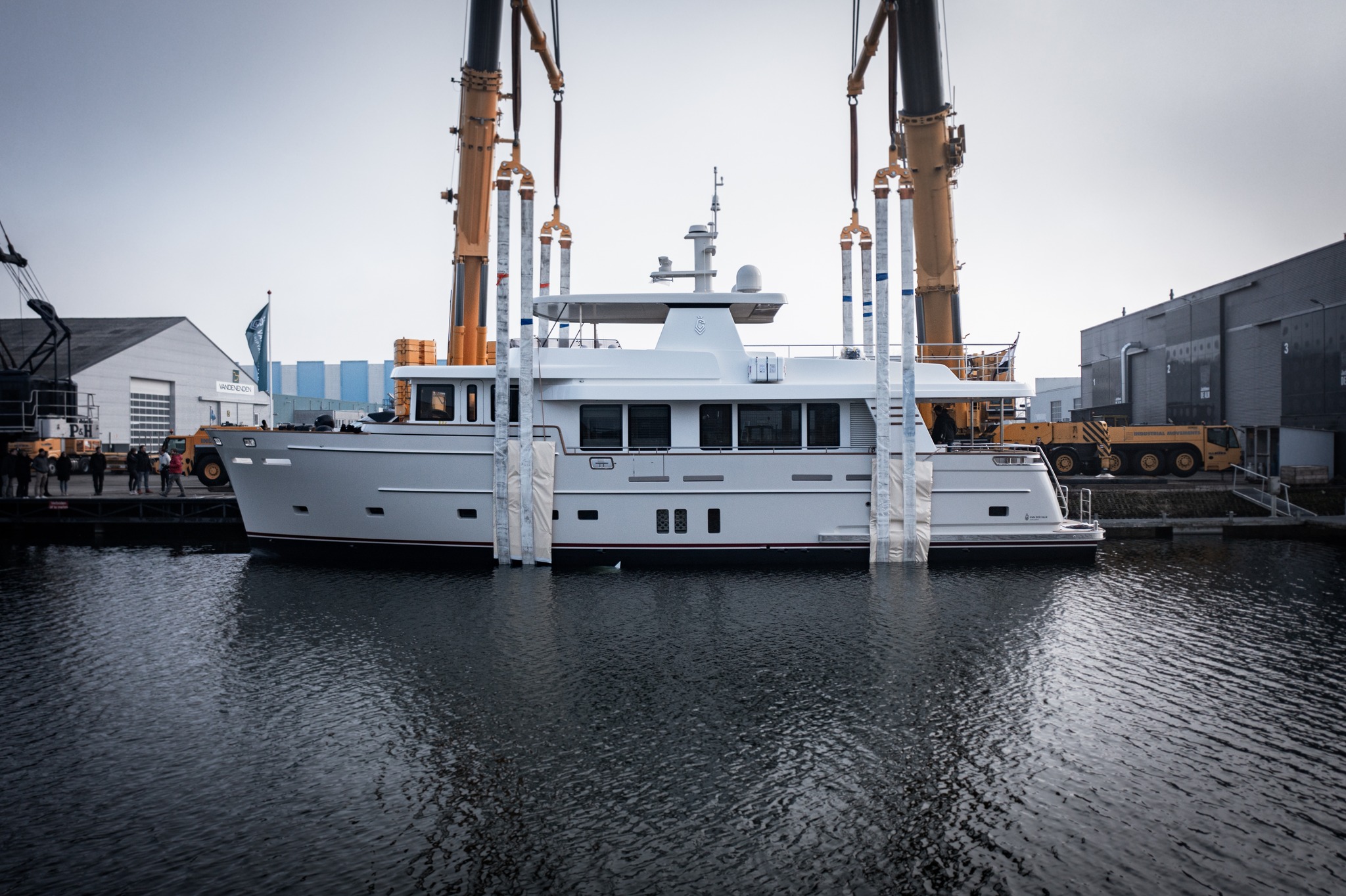 BRAND NEW Dutch-Built STEEL Liveboard Explorer Yacht!