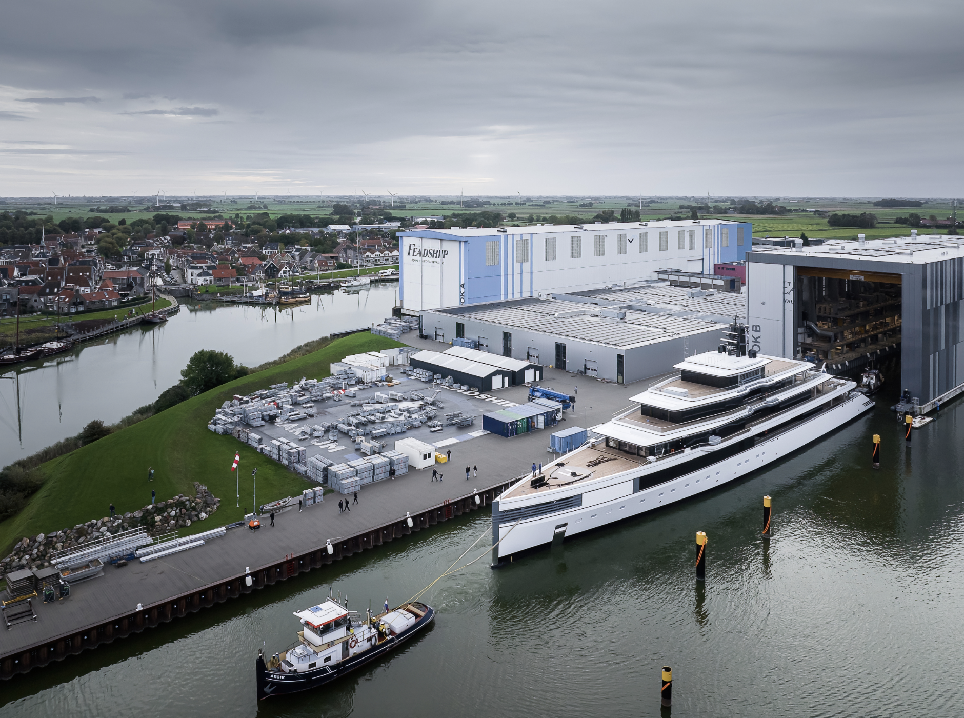 The Feadship Family. Royal Van Lent Shipyard. De Vries Group