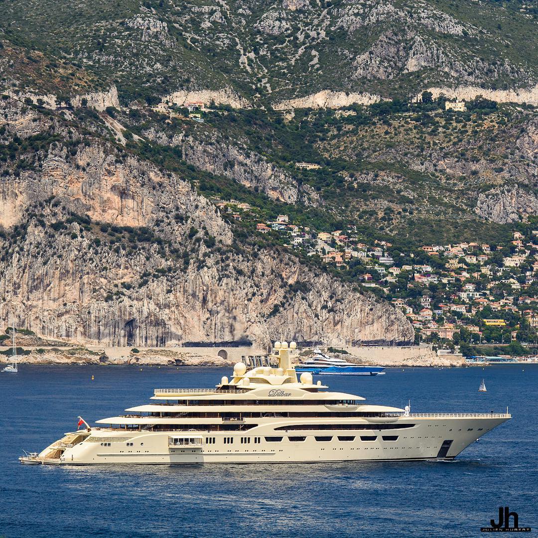 dilbar yacht gross tonnage