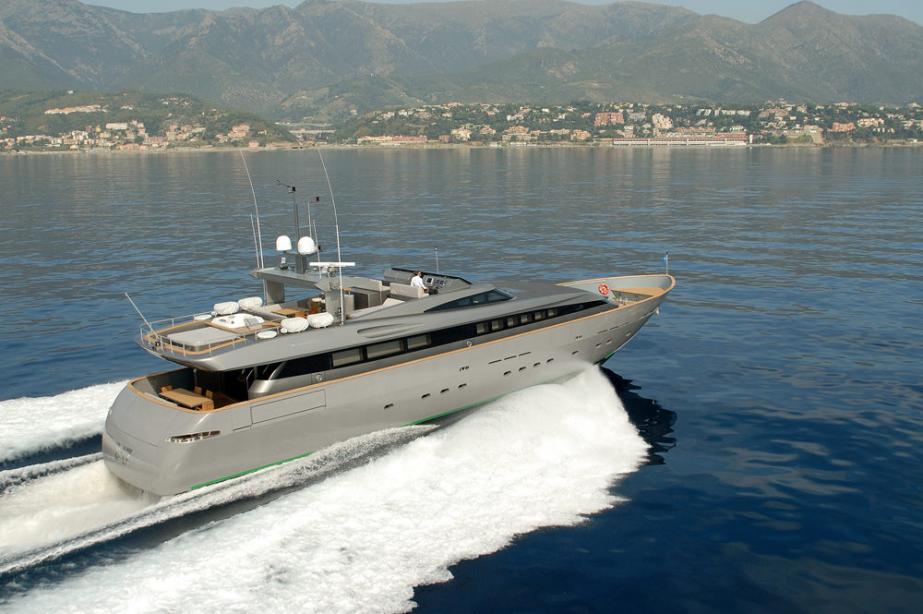 yacht Percal II